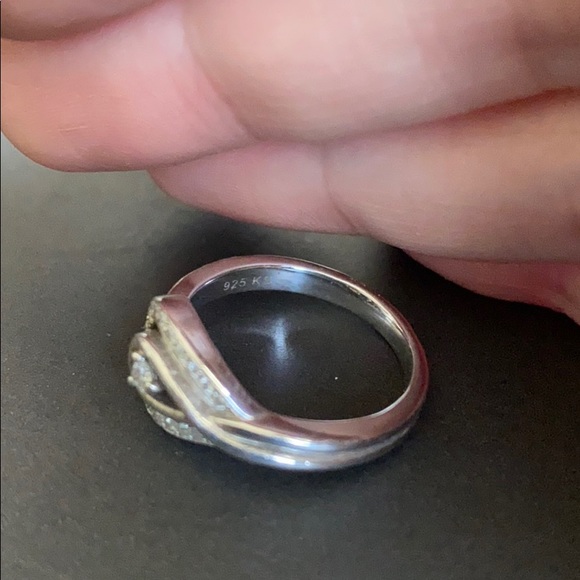 Diamond ring - Picture 4 of 5